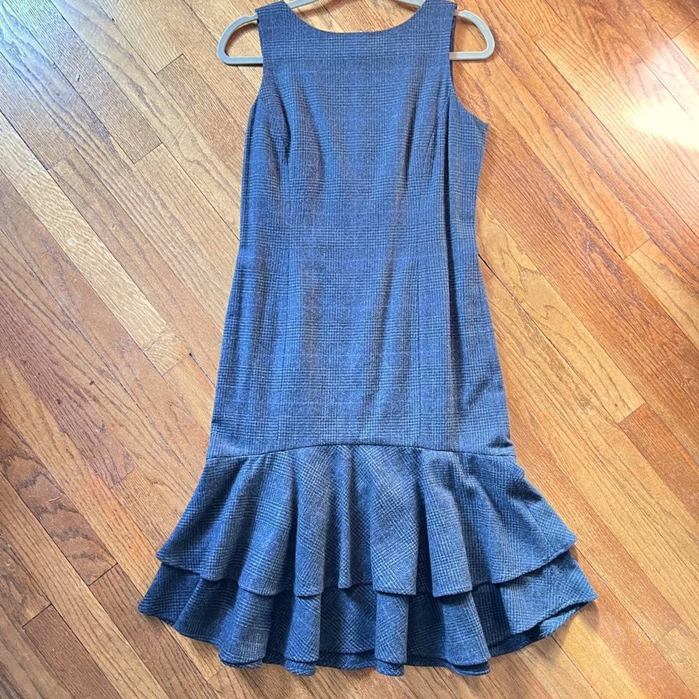 Elegant Ralph Lauren Tailored Wool tweed dress